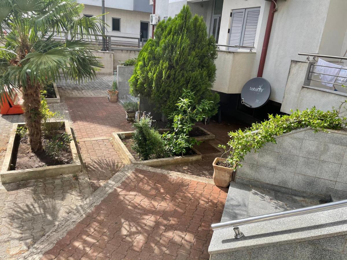 Apartments Zevs Budva Exterior photo