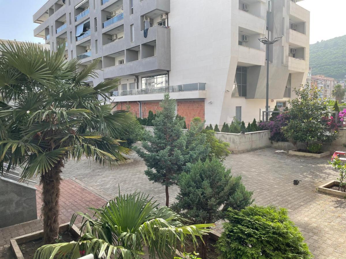 Apartments Zevs Budva Exterior photo