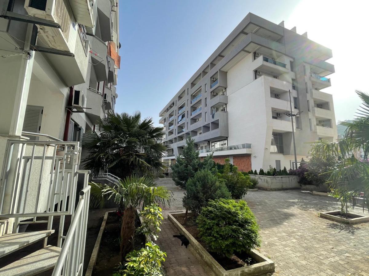 Apartments Zevs Budva Exterior photo